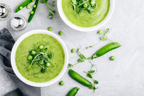 CREMA DE LECHUGA Y GUISANTES A LA MENTA