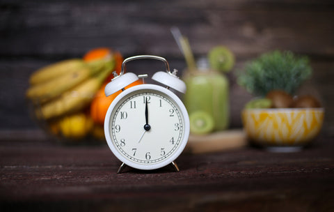 CRONONUTRICIÓN: ¿POR QUÉ CENAR TARDE NO ES LO MISMO QUE CENAR ANTES?